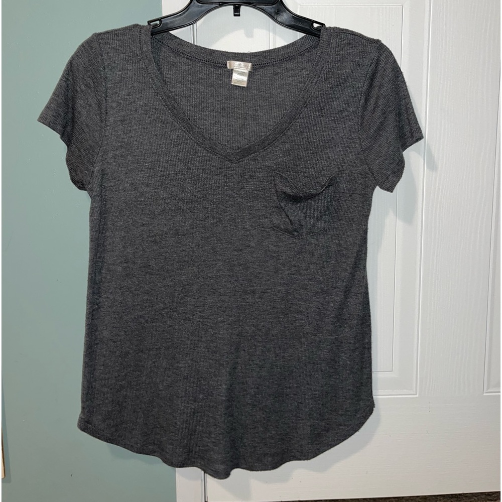 Grey shirt